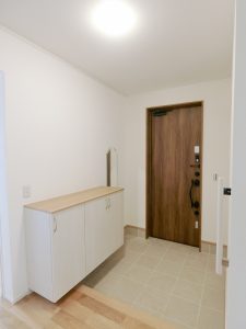 岡崎市で平屋建てのおしゃれな玄関