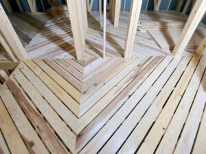 無垢の木の家、自然素材の床下地